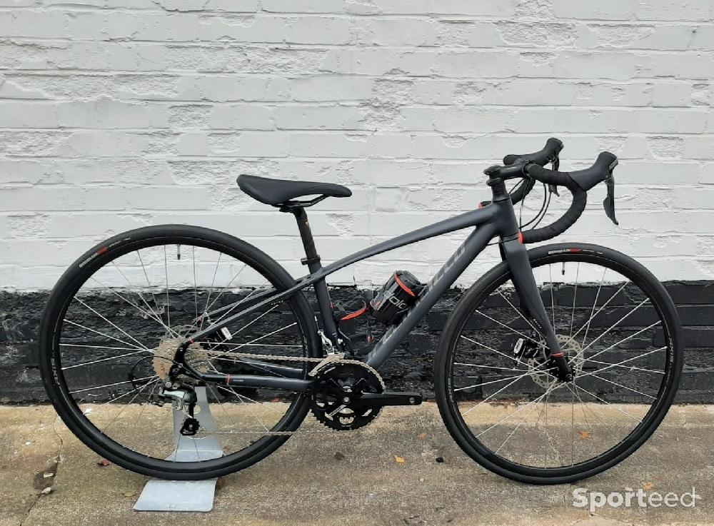 Specialized Dolce Evo 2016 Très bon état Specialized reconditionné disponible sur Sporteed