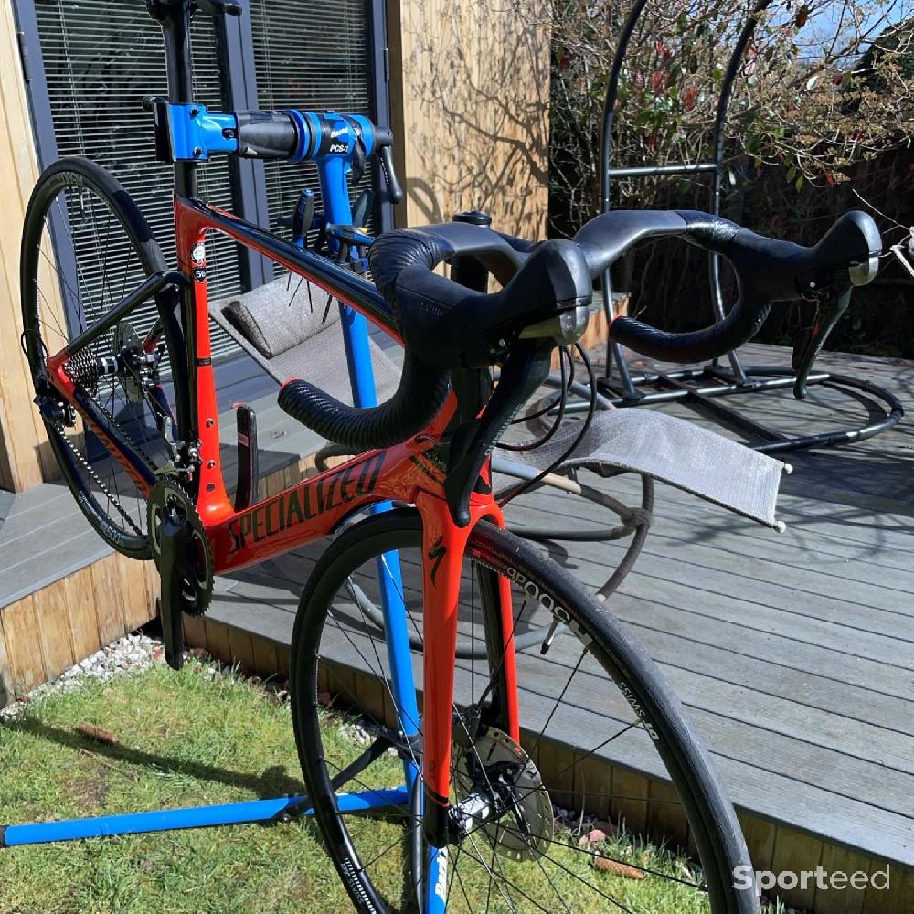 Specialized Venge Vias Expert Carbon Disc Très bon état Specialized reconditionné disponible sur Sporteed