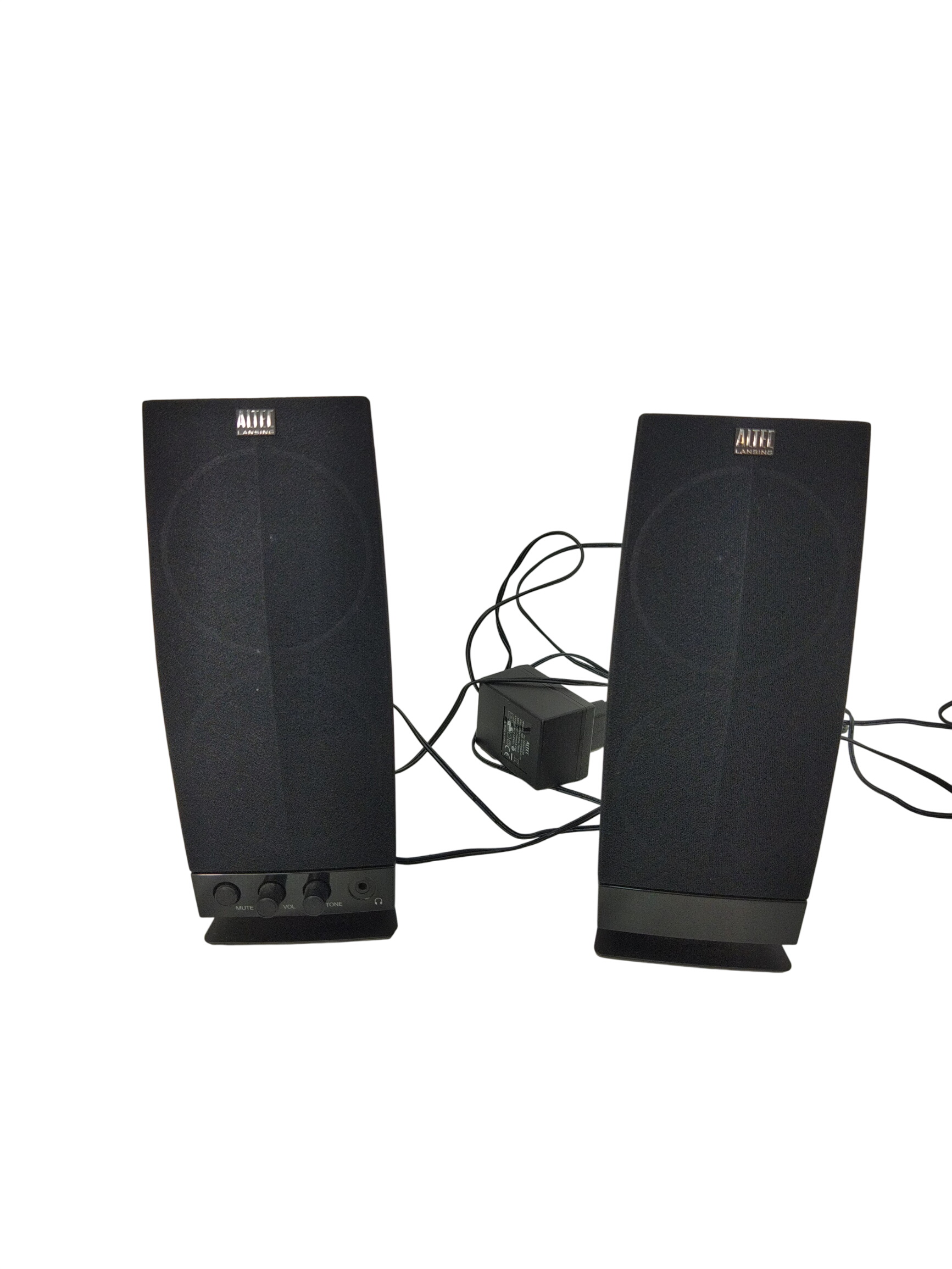 Acheter Station sonore Altec Lansing très bon état - 14,90 € Station sonore Altec Lansing très bon état reconditionné disponible sur Label Emmaüs
