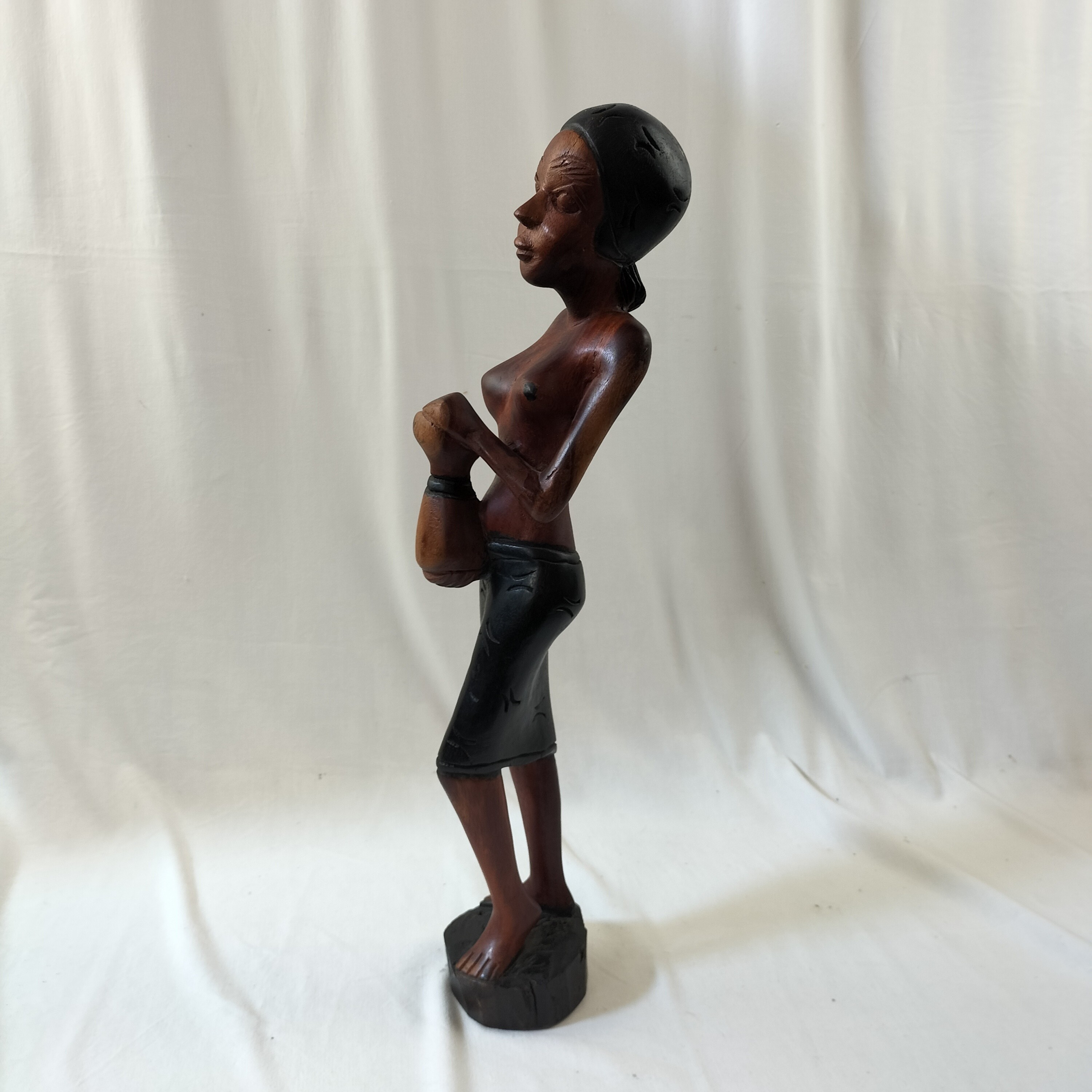 Voir photo 2 de Statue bois massif femme africaine Statue bois massif femme africaine Bon état reconditionné photo 2
