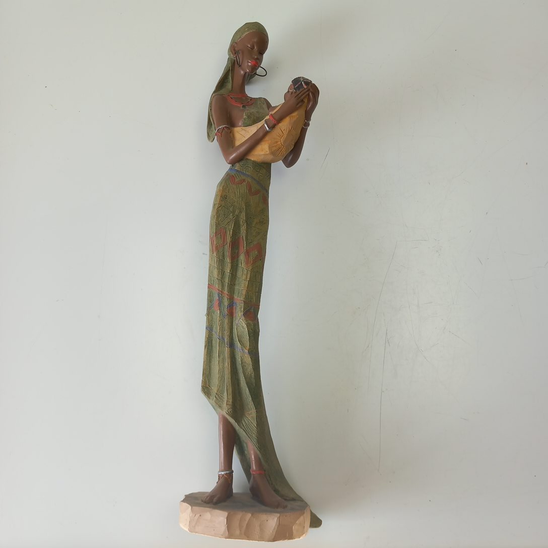 Voir photo 5 de Statuette Africaine en Résine Statuette Africaine en Résine Bon état reconditionné photo 5