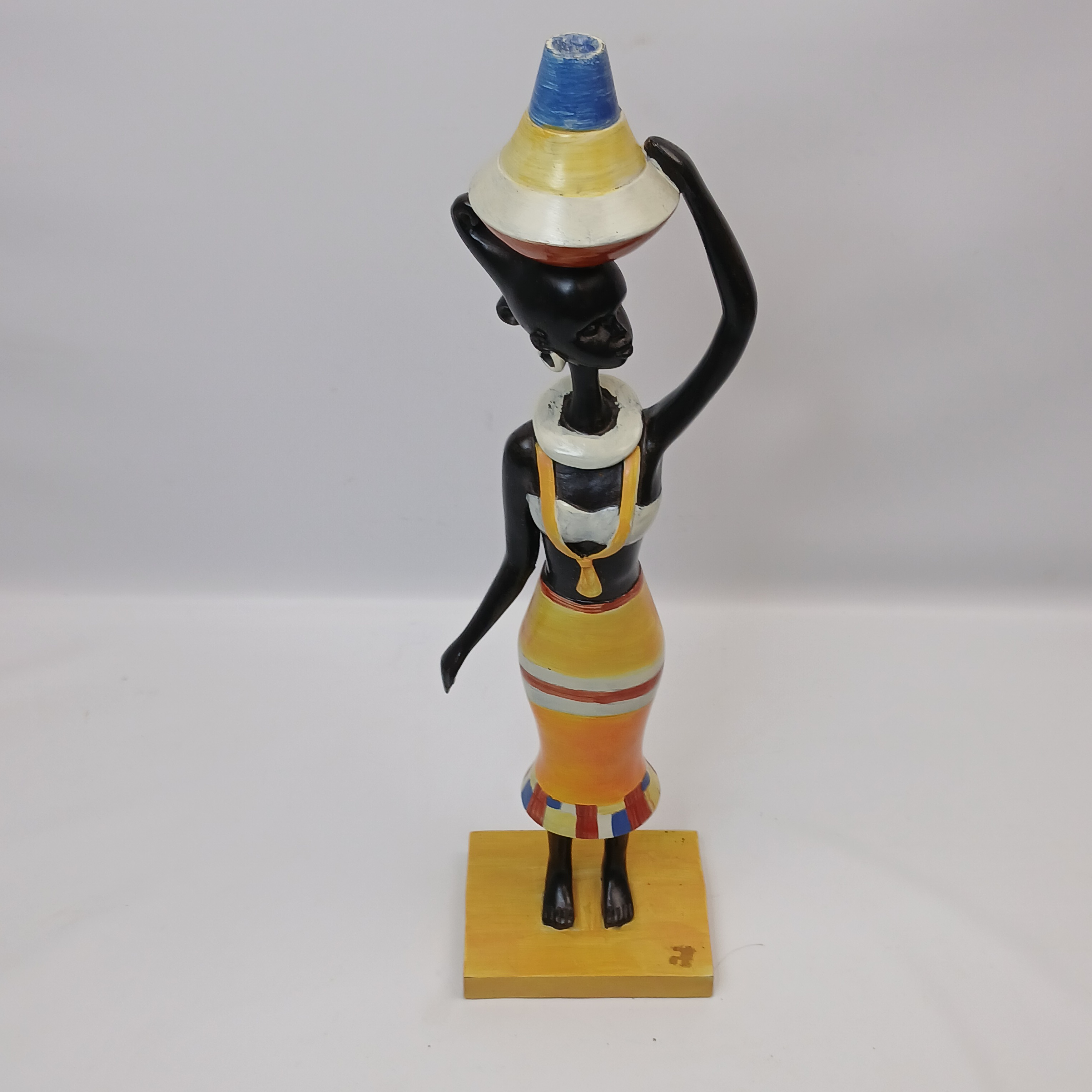 Voir photo 7 de Statuette africaine en résine Statuette africaine en résine reconditionné photo 7