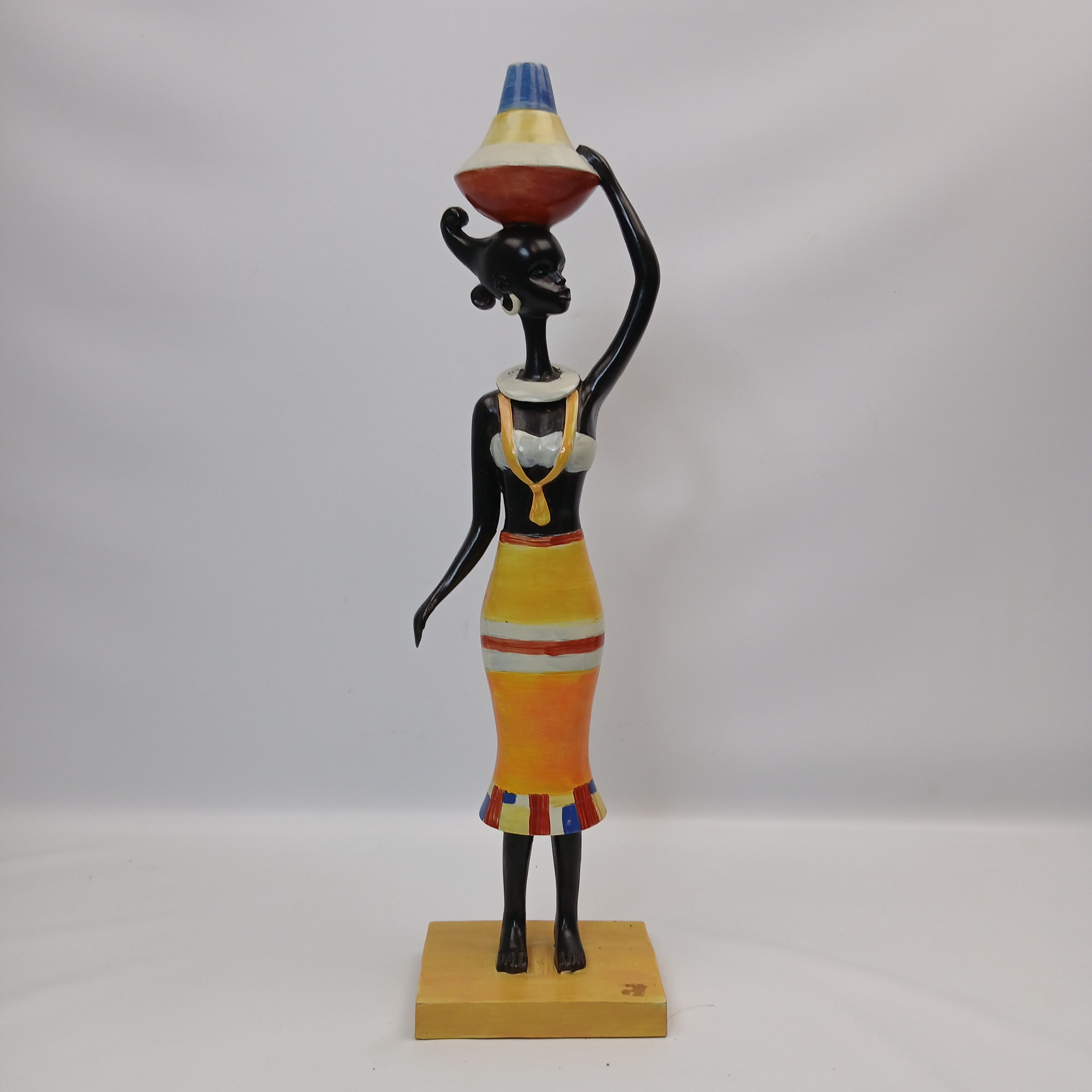 Voir photo 8 de Statuette africaine en résine Statuette africaine en résine reconditionné photo 8