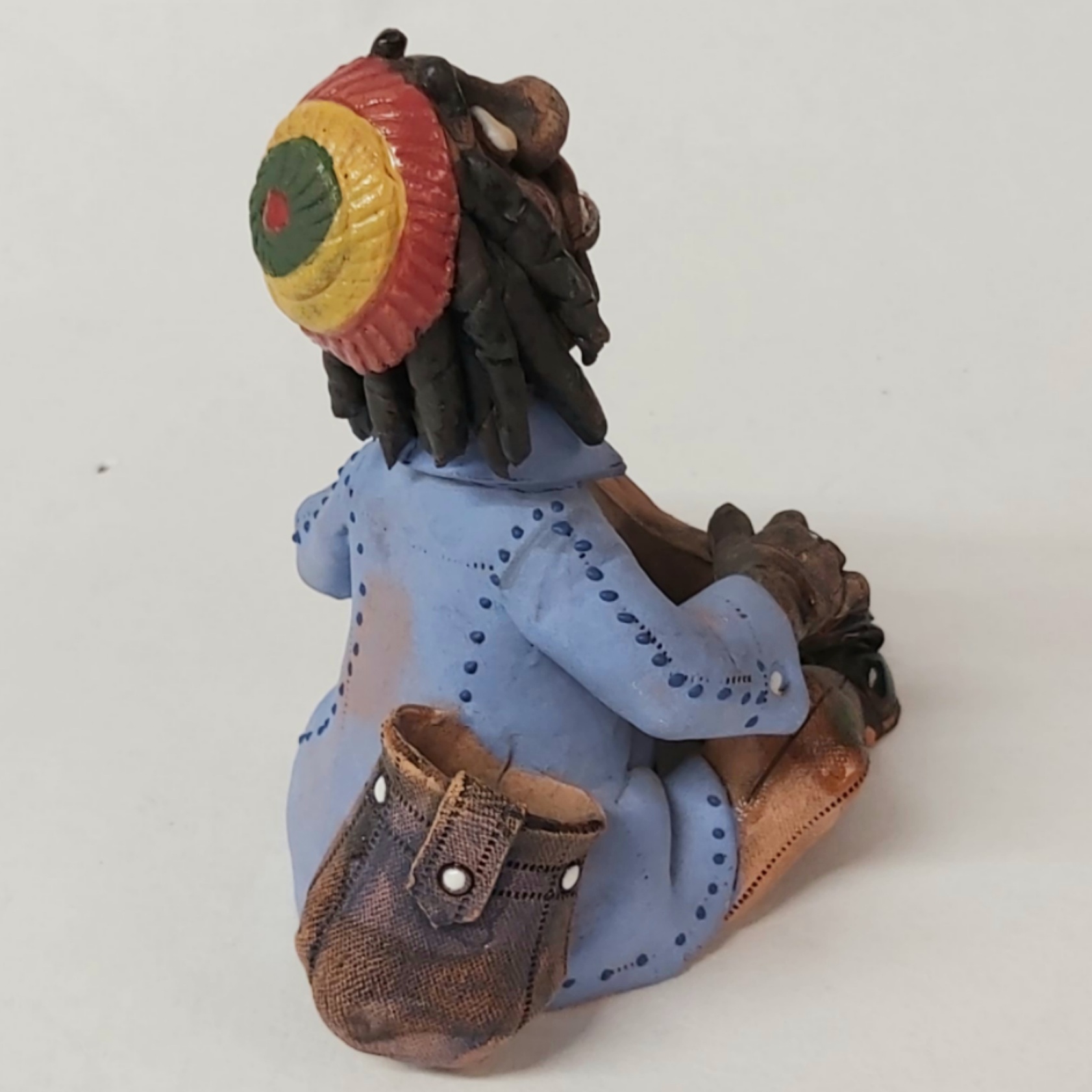 Voir photo 3 de Statuette d'un guitariste rasta Statuette d'un guitariste rasta reconditionné photo 3