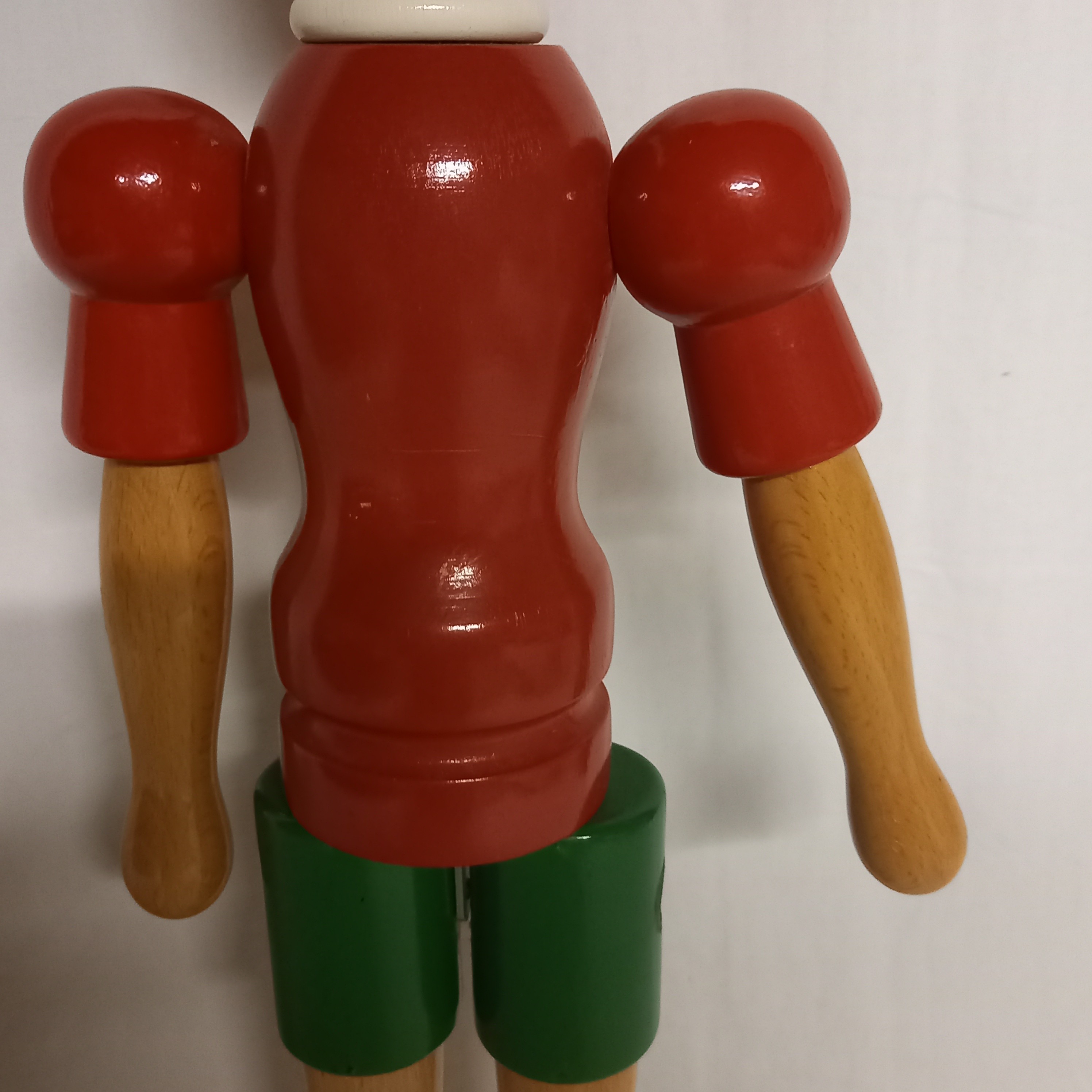 Voir photo 5 de Statuette de Pinocchio en bois articulé . Vintage. Statuette de Pinocchio en bois articulé . Vintage. Bon état reconditionné photo 5