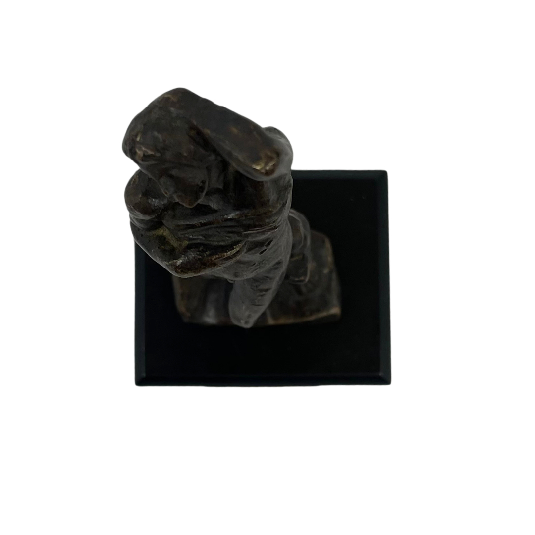 Voir photo 8 de Statuette en Bronze - Reproduction de l'œuvre "L'esclave mourant" (1516) Statuette en Bronze - Reproduction de l'œuvre "L'esclave mourant" (1516) Très bon état reconditionné photo 8