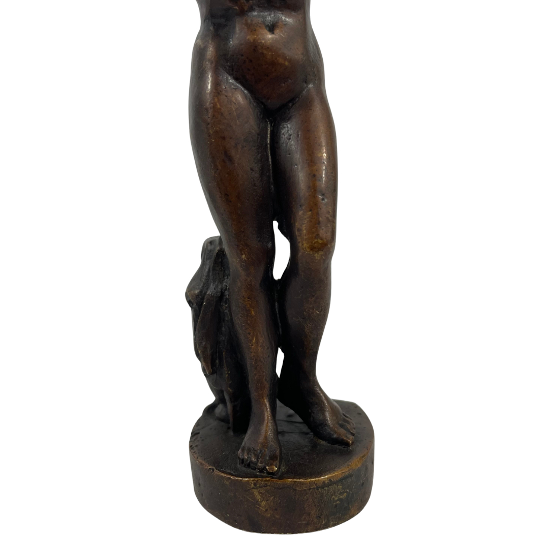Voir photo 6 de Statuette en bronze - Reproduction de l'œuvre "La Baigneuse" d'après Marin (1808) Statuette en bronze - Reproduction de l'œuvre "La Baigneuse" d'après Marin (1808) Très bon état reconditionné photo 6