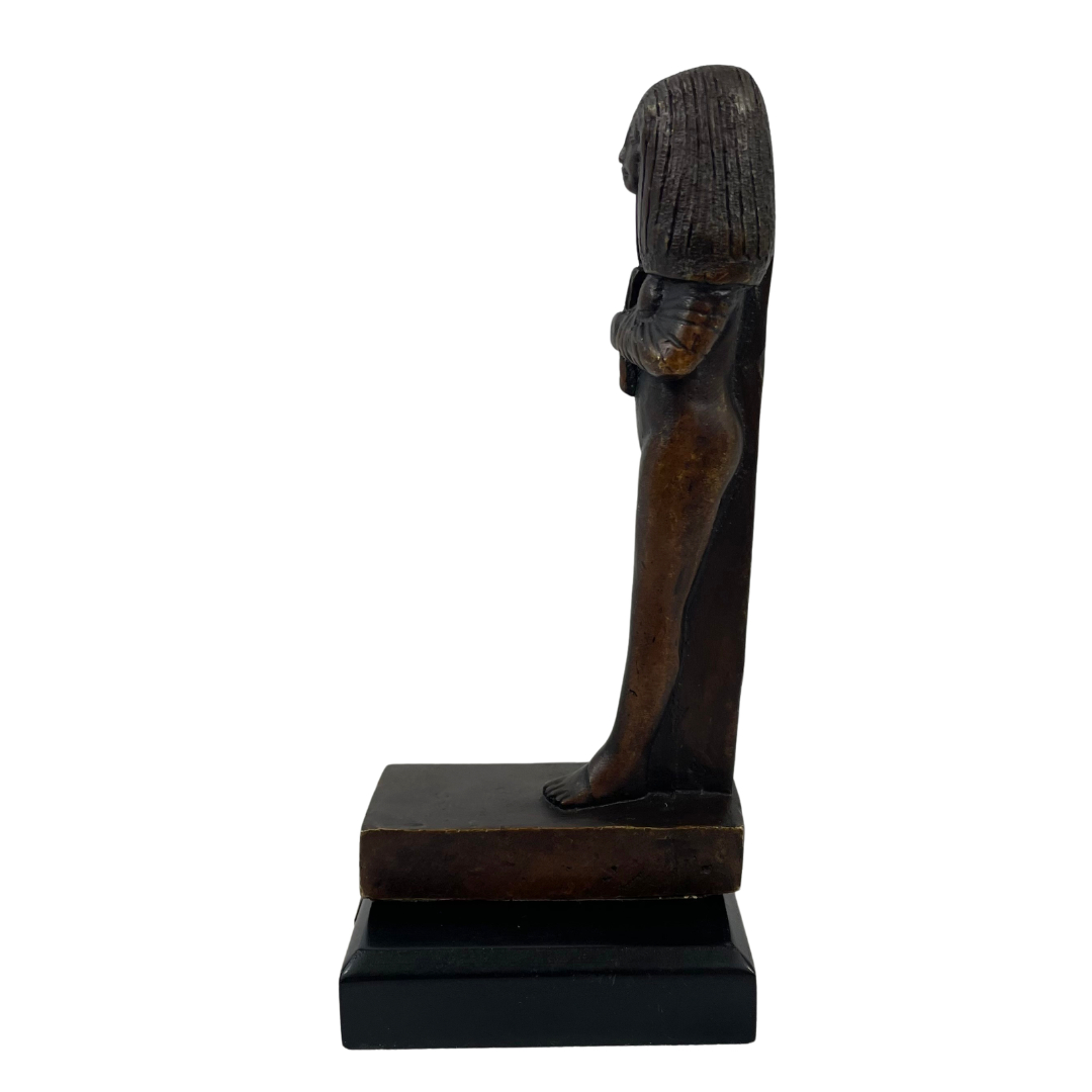 Voir photo 2 de Statuette en Bronze - Reproduction de l'œuvre "La Dame Touy" 1400 av. J.-C Statuette en Bronze - Reproduction de l'œuvre "La Dame Touy" 1400 av. J.-C Très bon état reconditionné photo 2