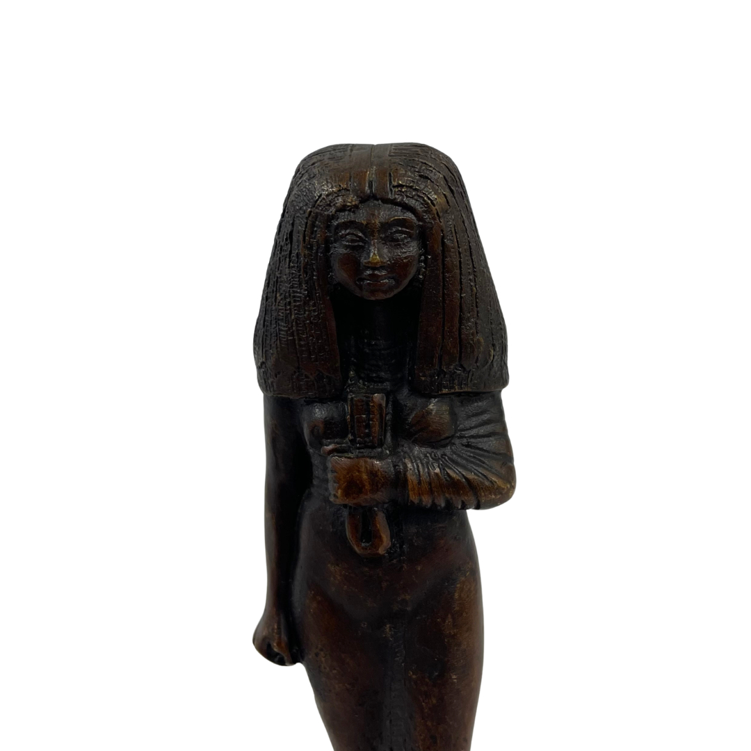 Voir photo 5 de Statuette en Bronze - Reproduction de l'œuvre "La Dame Touy" 1400 av. J.-C Statuette en Bronze - Reproduction de l'œuvre "La Dame Touy" 1400 av. J.-C Très bon état reconditionné photo 5