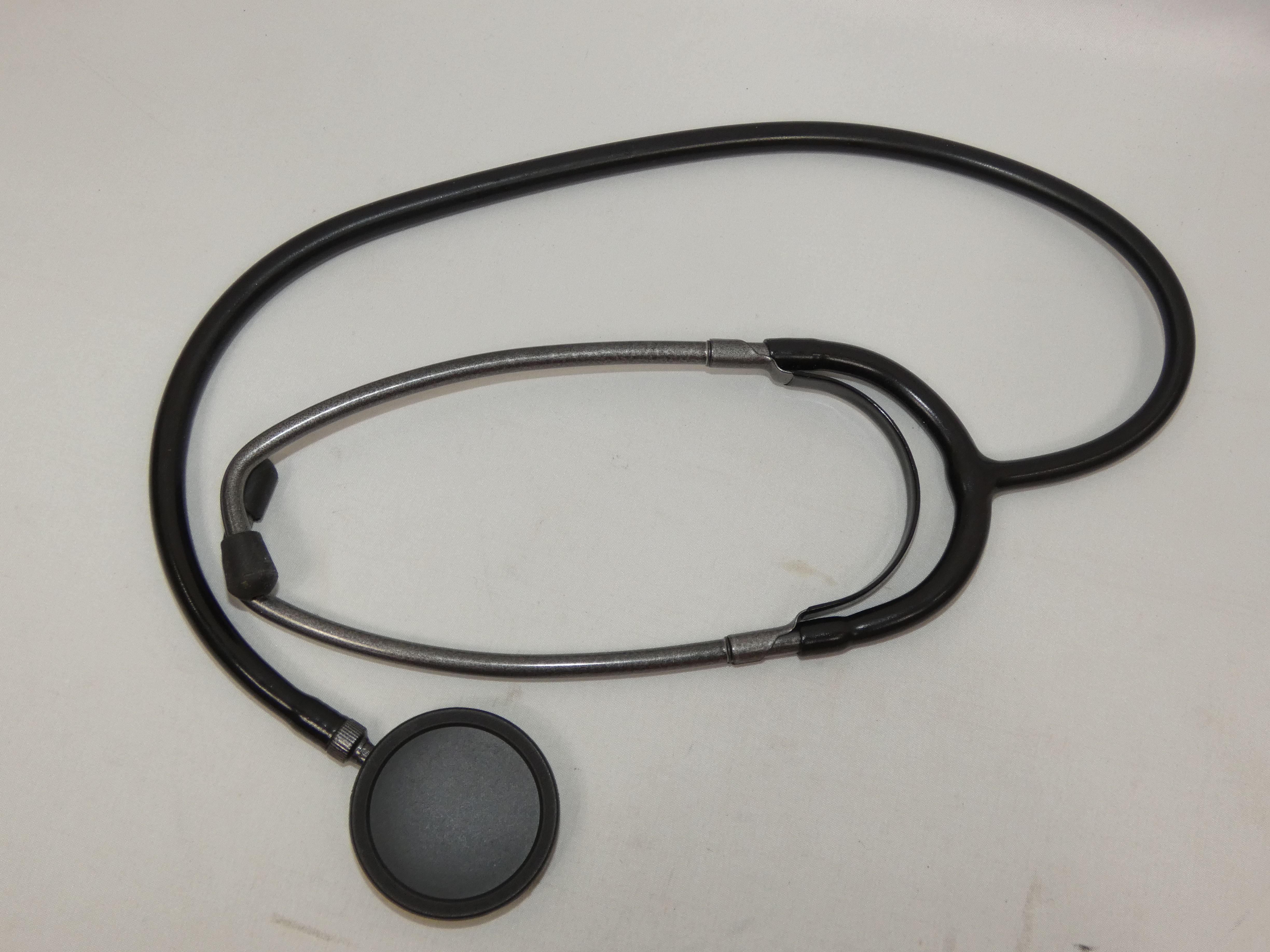 Voir photo 2 de Stéthoscope Spengler ou Cardiophone Laubry France Stéthoscope Spengler ou Cardiophone Laubry France Parfait état reconditionné photo 2