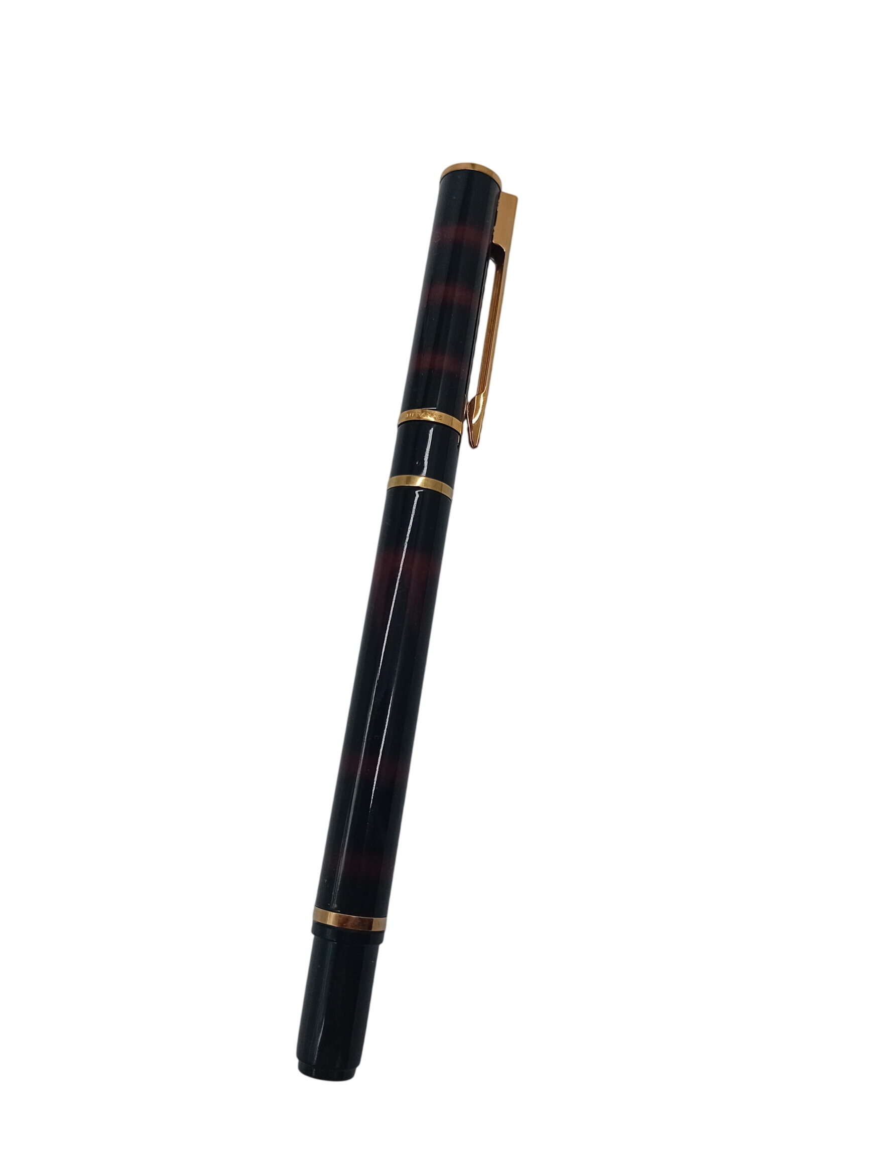 Stylo Roller Lamy Noir Et Bordeaux (O283) Très bon état - 13,00 € Stylo Roller Lamy Noir Et Bordeaux (O283) Très bon état reconditionné disponible sur Label Emmaüs