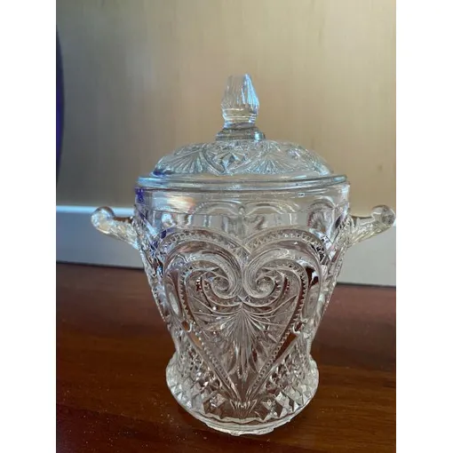 Sucrier En Cristal De Bohême - Élégamment Décoré Et Travaillé - Avec Un Motif Central En Formde De Coeur occasion reconditionné disponible sur Rakuten