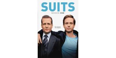 SUITS 1-4 DVD-BILINGUE État correct reconditionné disponible sur Fnac