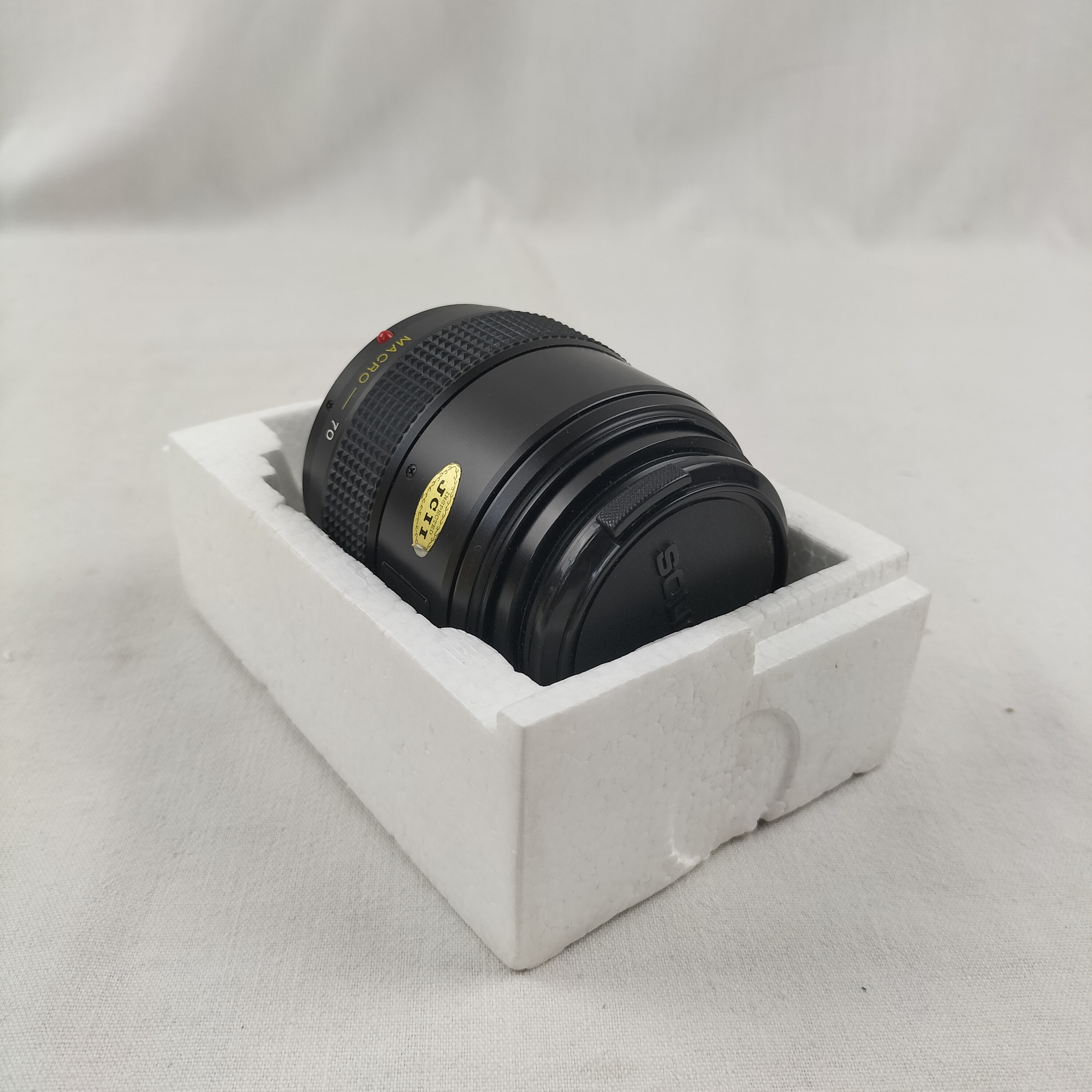 Voir photo 3 de 📸✨ Superbe objectif Soligor 28-70mm f/3.5-4.5 Macro – Minolta AF – Vintage Japon – État exceptionnel (pas testé)! ✨📸 📸✨ Superbe objectif Soligor 28-70mm f/3.5-4.5 Macro – Minolta AF – Vintage Japon – État exceptionnel (pas testé)! ✨📸 Très bon état reconditionné photo 3
