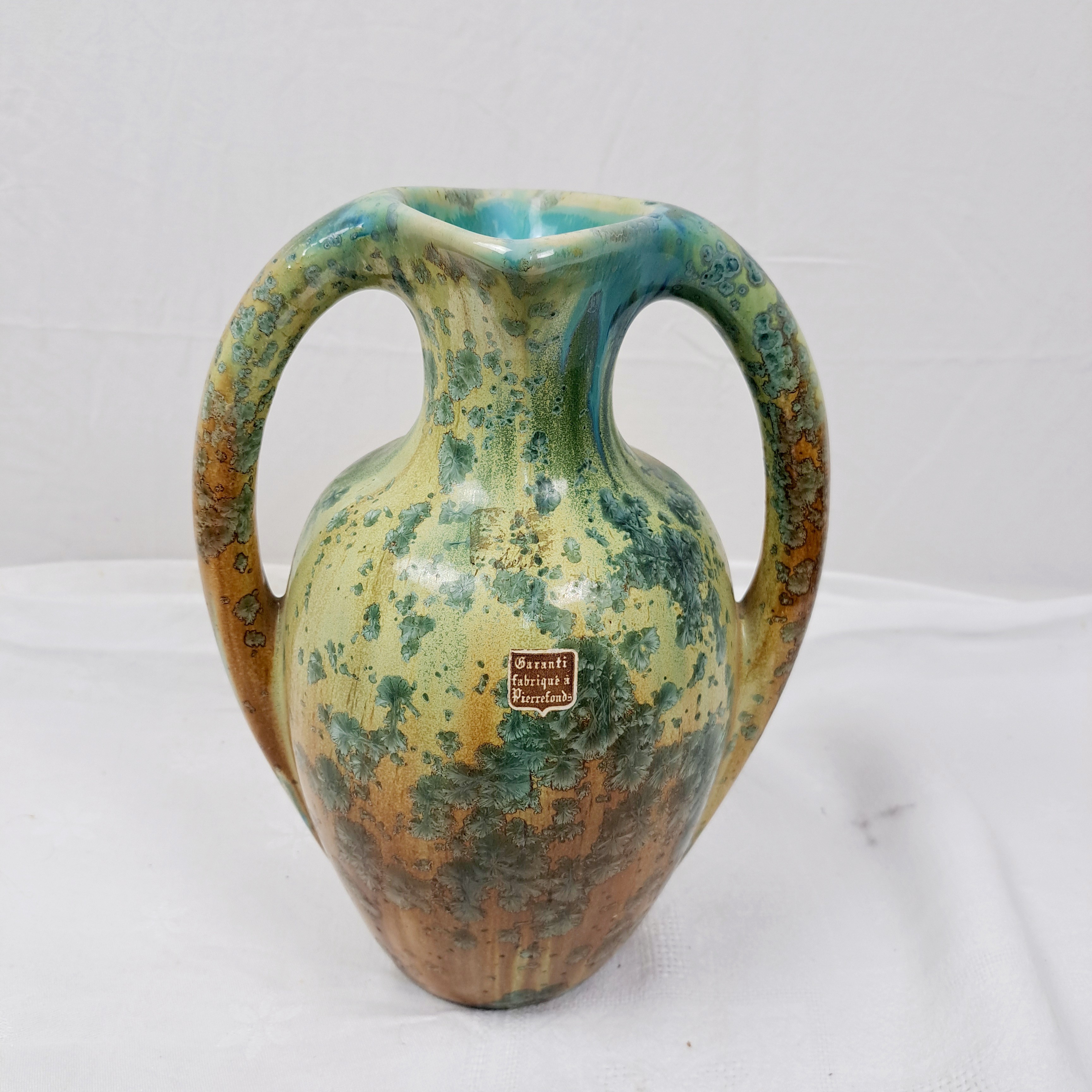 Voir photo 2 de Superbe Vase de poterie de Pierrefonds Superbe Vase de poterie de Pierrefonds Très bon état reconditionné photo 2