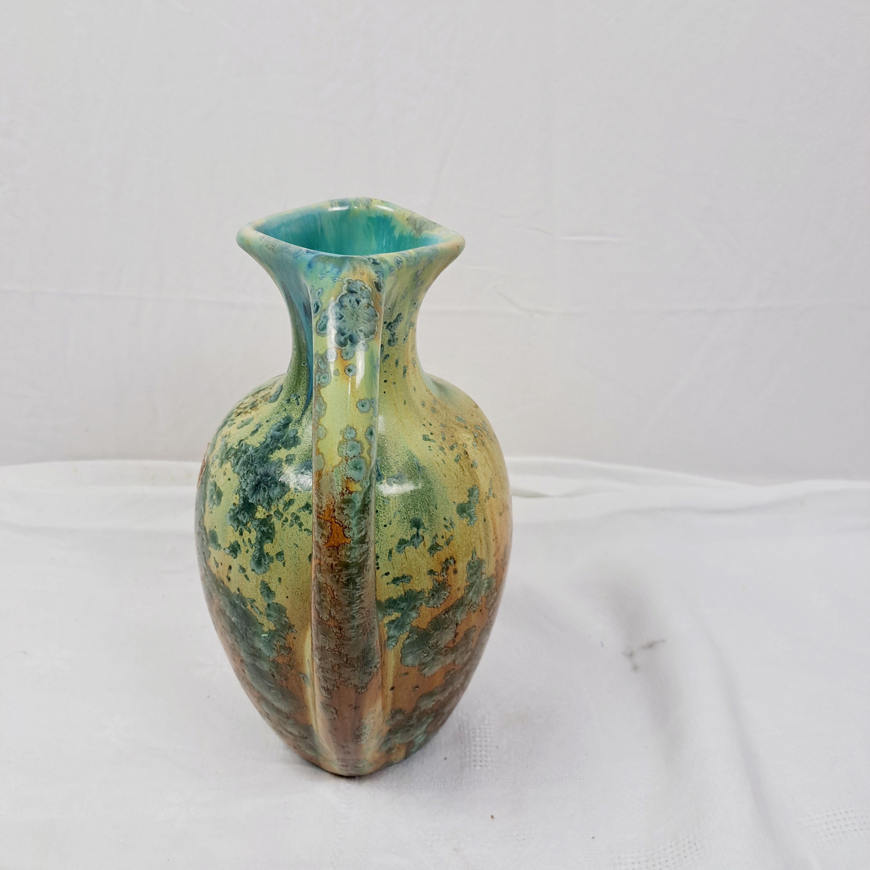 Voir photo 4 de Superbe Vase de poterie de Pierrefonds Superbe Vase de poterie de Pierrefonds Très bon état reconditionné photo 4