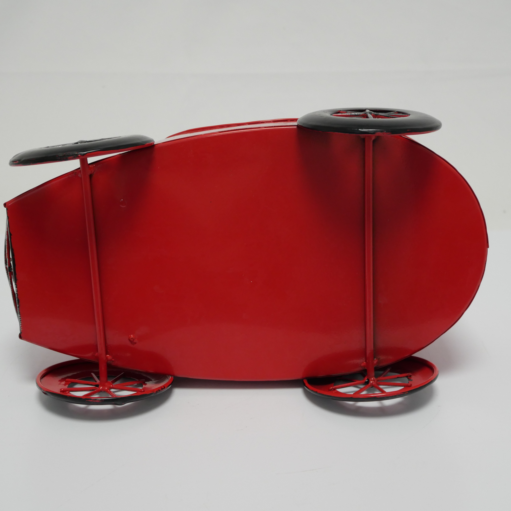 Voir photo 4 de Superbe Voiture Ancienne Miniature en Métal Rouge Superbe Voiture Ancienne Miniature en Métal Rouge Bon état reconditionné photo 4