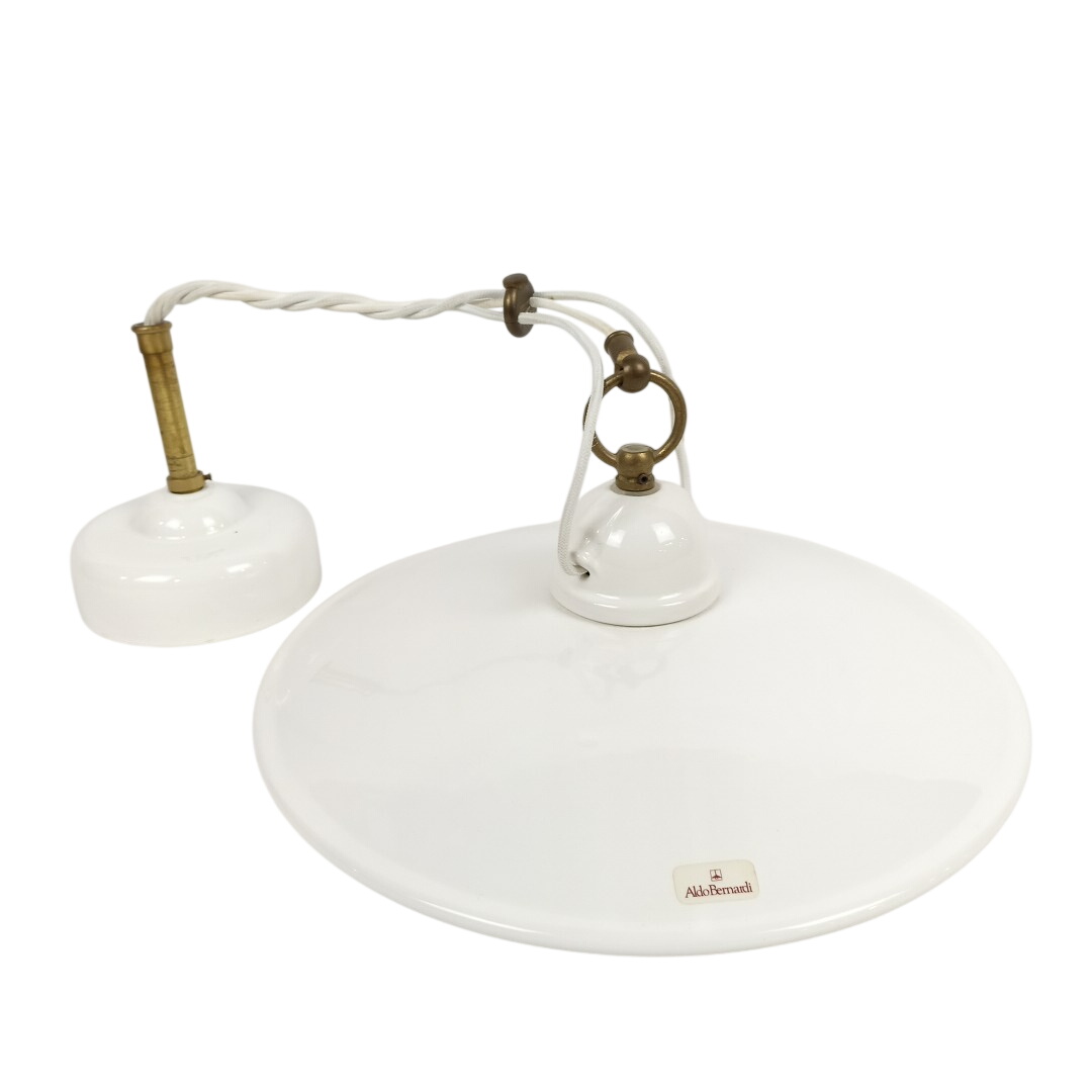 Suspension Bilancia Aldo Bernardi Italie Bon état - 98,00 € Suspension Bilancia Aldo Bernardi Italie Bon état reconditionné disponible sur Label Emmaüs