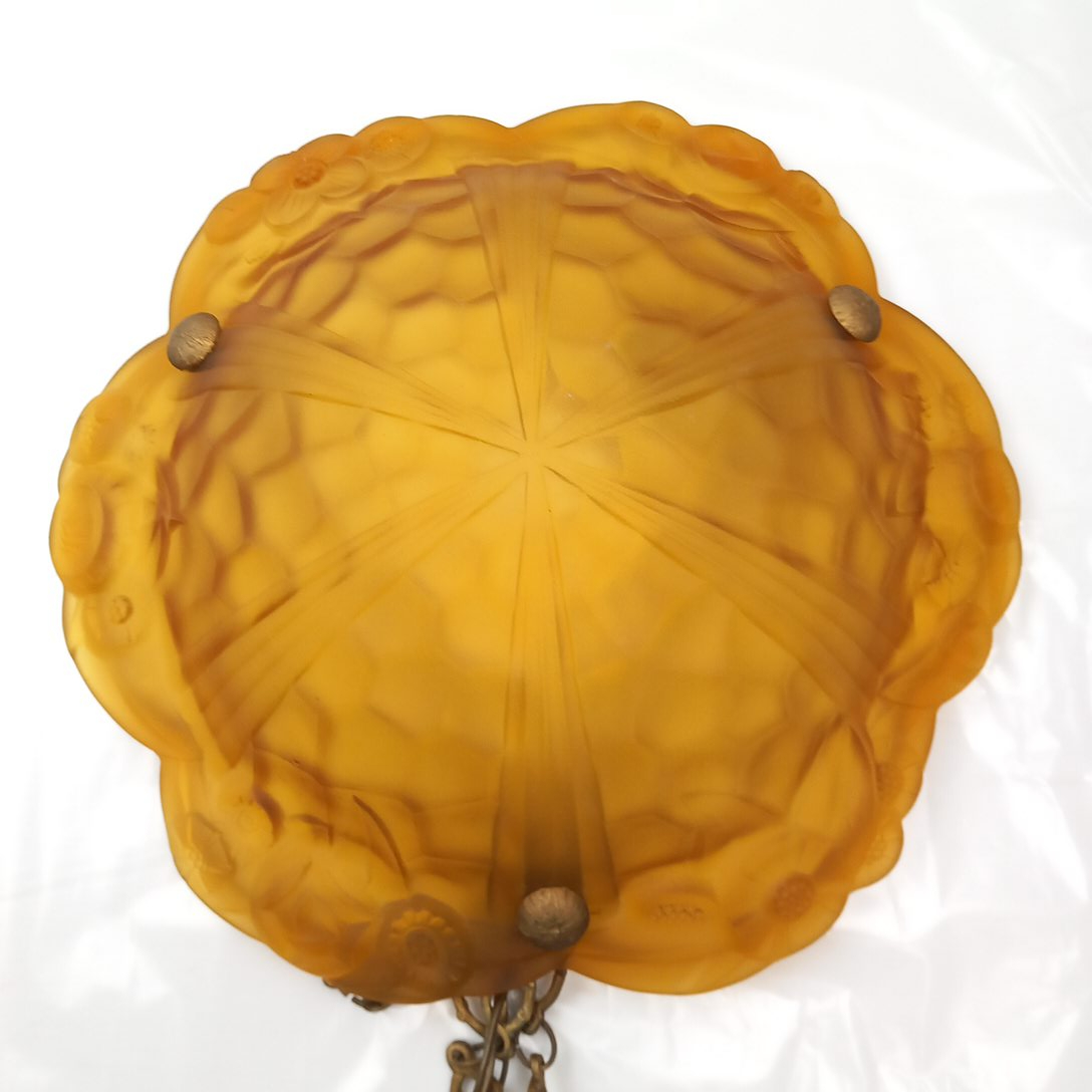 Voir photo 4 de Suspension en pate de verre monture en bronze début XX -ème signé Degué Suspension en pate de verre monture en bronze début XX -ème signé Degué État correct reconditionné photo 4