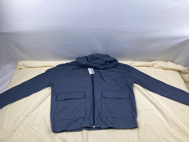 Voir photo 2 de Sweatshirt Capuche Homme CECIL - M Sweatshirt Capuche Homme CECIL - M Très bon état reconditionné photo 2