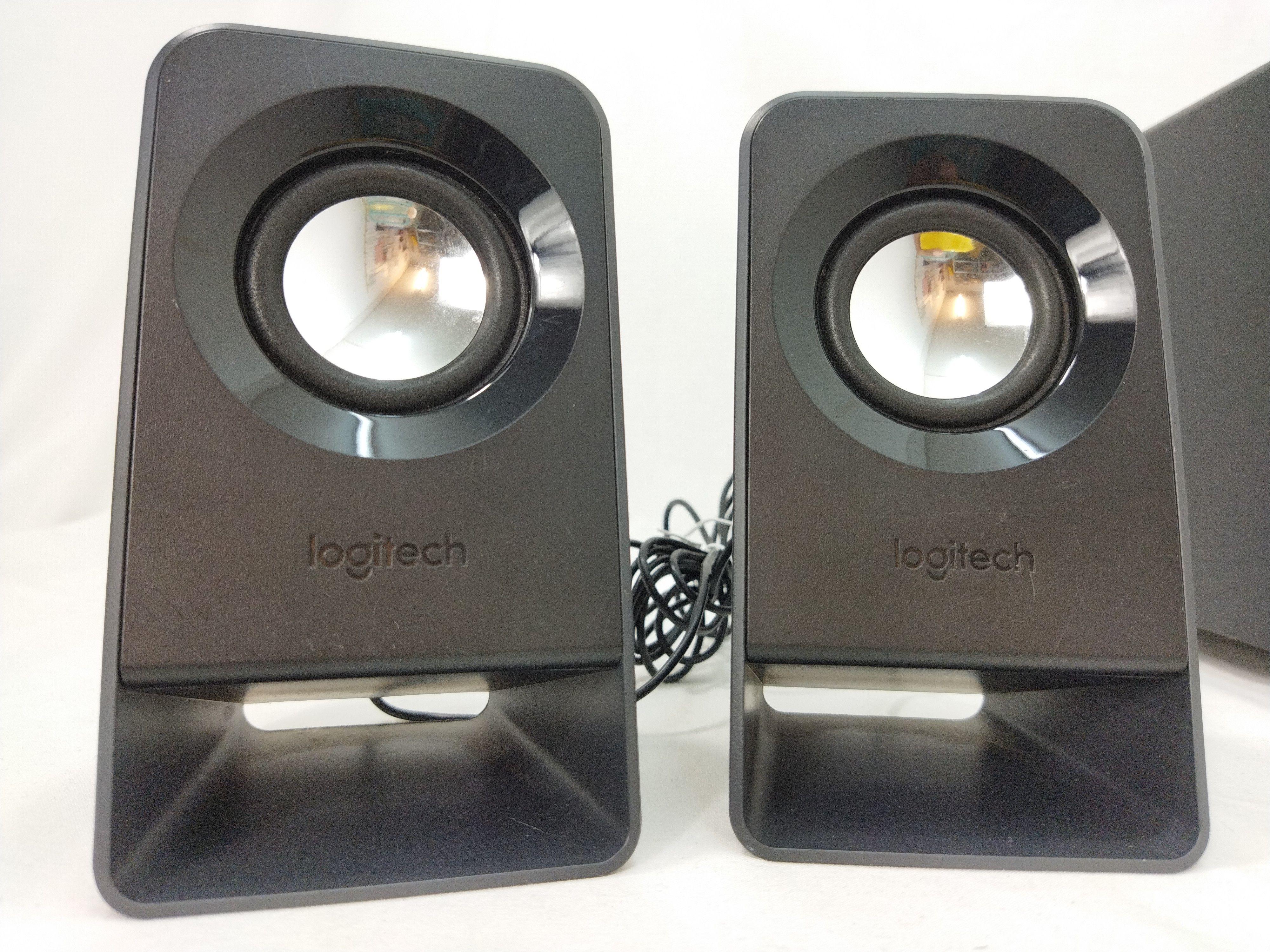 Voir photo 3 de Système Haut-parleur Logitech Système Haut-parleur Logitech très bon état reconditionné photo 3