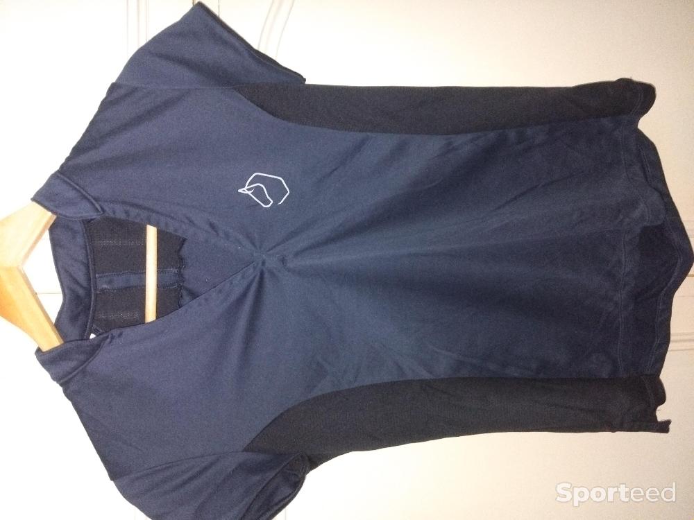 T-shirt d'équitation Très bon état Fouganza reconditionné disponible sur Sporteed