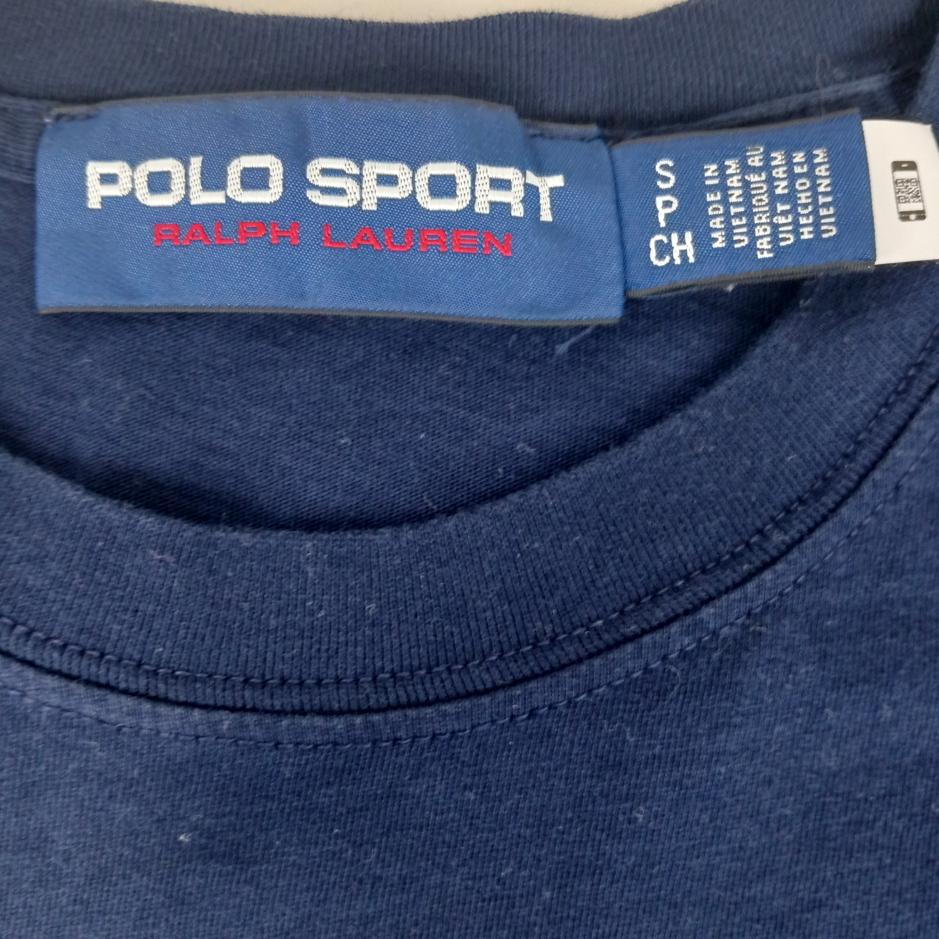 Voir photo 7 de T shirt - homme - marque Ralph Lauren - manches courtes - couleur bleu marine - taille S (38) T shirt - homme - marque Ralph Lauren - manches courtes - couleur bleu marine - taille S (38) Très bon état reconditionné photo 7