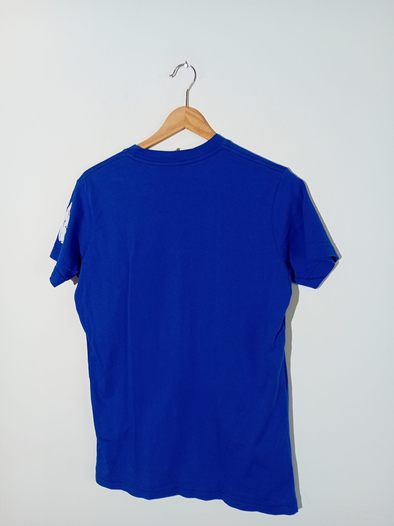 Voir photo 2 de T-shirt Moncler Grenoble Bleu Logo Blanc S (T5908) T-shirt Moncler Grenoble Bleu Logo Blanc S (T5908) Très bon état reconditionné photo 2