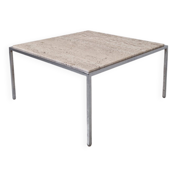 Table basse carrée italienne en travertin avec base en acier, années 1980 Bon état reconditionné (offre indisponible)