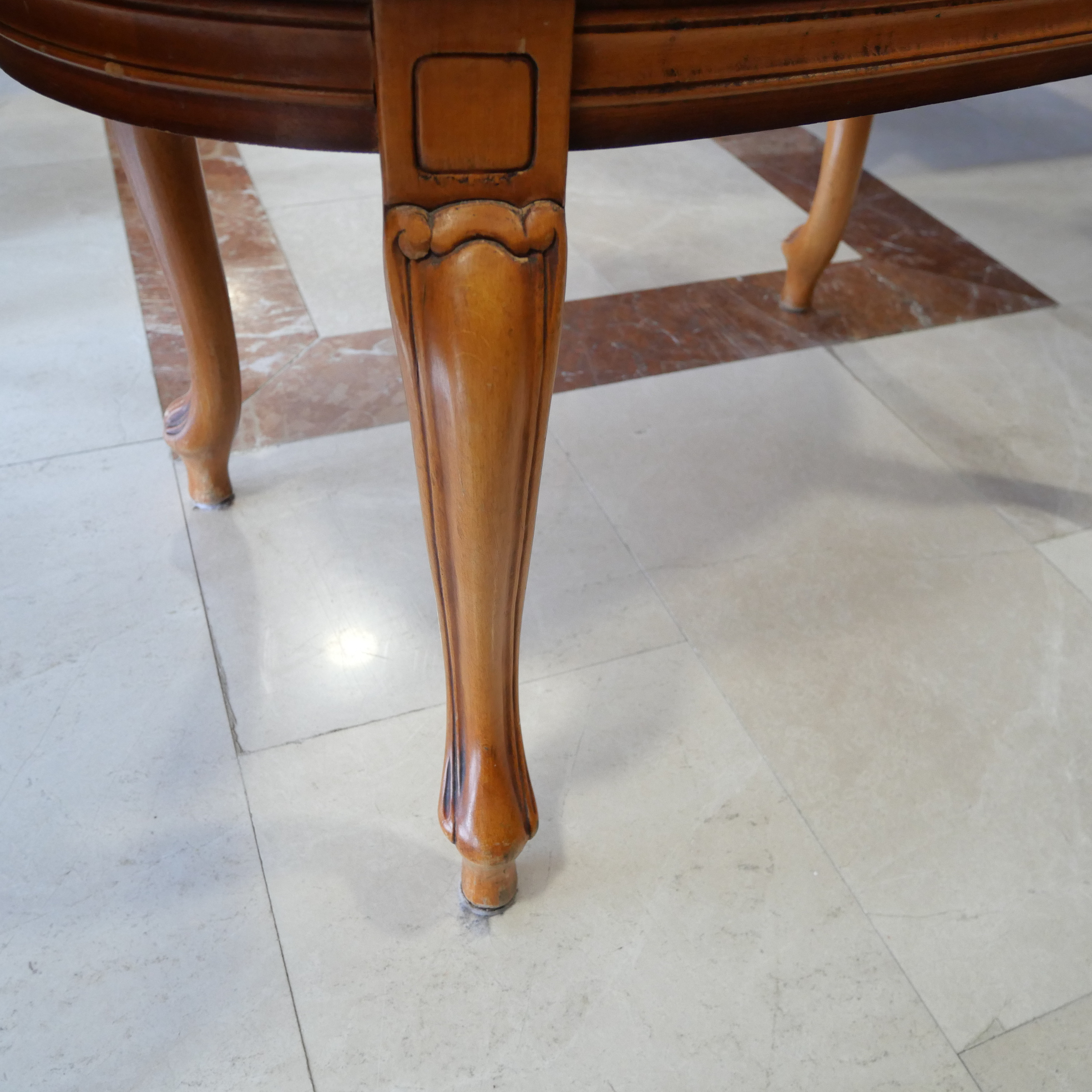 Voir photo 6 de Table basse marbre type Brèche d'Alep Table basse marbre type Brèche d'Alep reconditionné photo 6