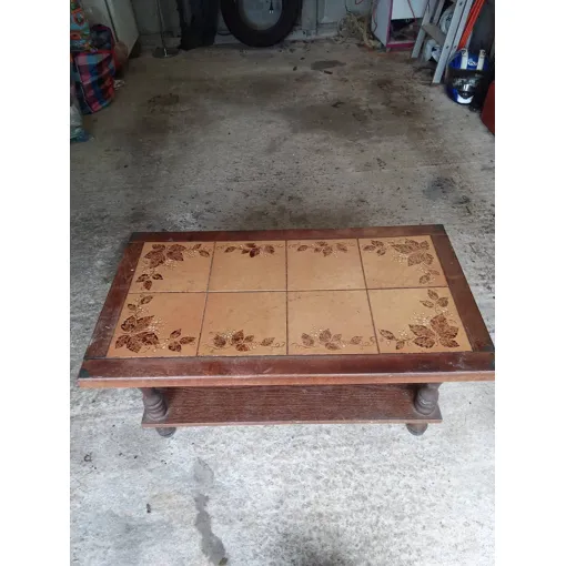 Table Basse Salon occasion - 20,00 € Table Basse Salon occasion reconditionné disponible sur Rakuten