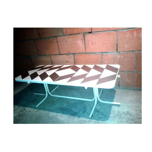 TABLE DESIGN ART DECO EMAILLEE GEOMETRIC BLANC MARRON METAL GUERIDON DESSERTE SELETTE RECTANGULAIRE STYLE MODERN STRUCTURE TUBES SUPPORT PRESENTATION MOBILIER SALON DIVAN COIN CANAPE Bon état reconditionné disponible sur Rakuten