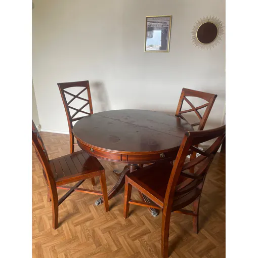 Table En Bois Massif Avec Ses 6 Chaises (Ouverte Aux Négociations) Bon état reconditionné disponible sur Rakuten