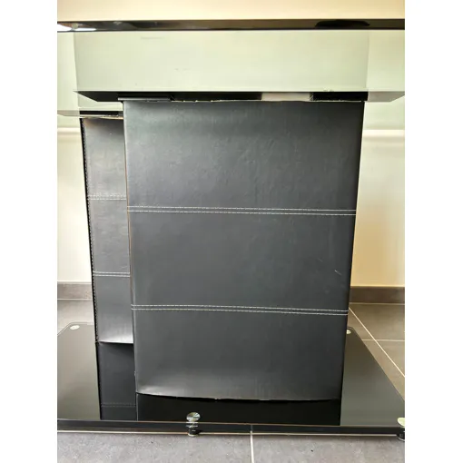 Table En Verre Bon état reconditionné disponible sur Rakuten