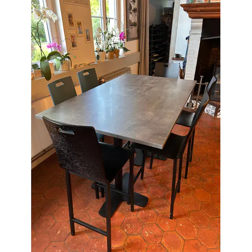 TABLE HAUTE DE CUISINE + 6 TABOURETS Bon état reconditionné disponible sur Rakuten