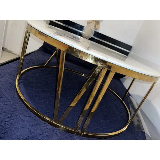 Table Bon état reconditionné disponible sur Rakuten