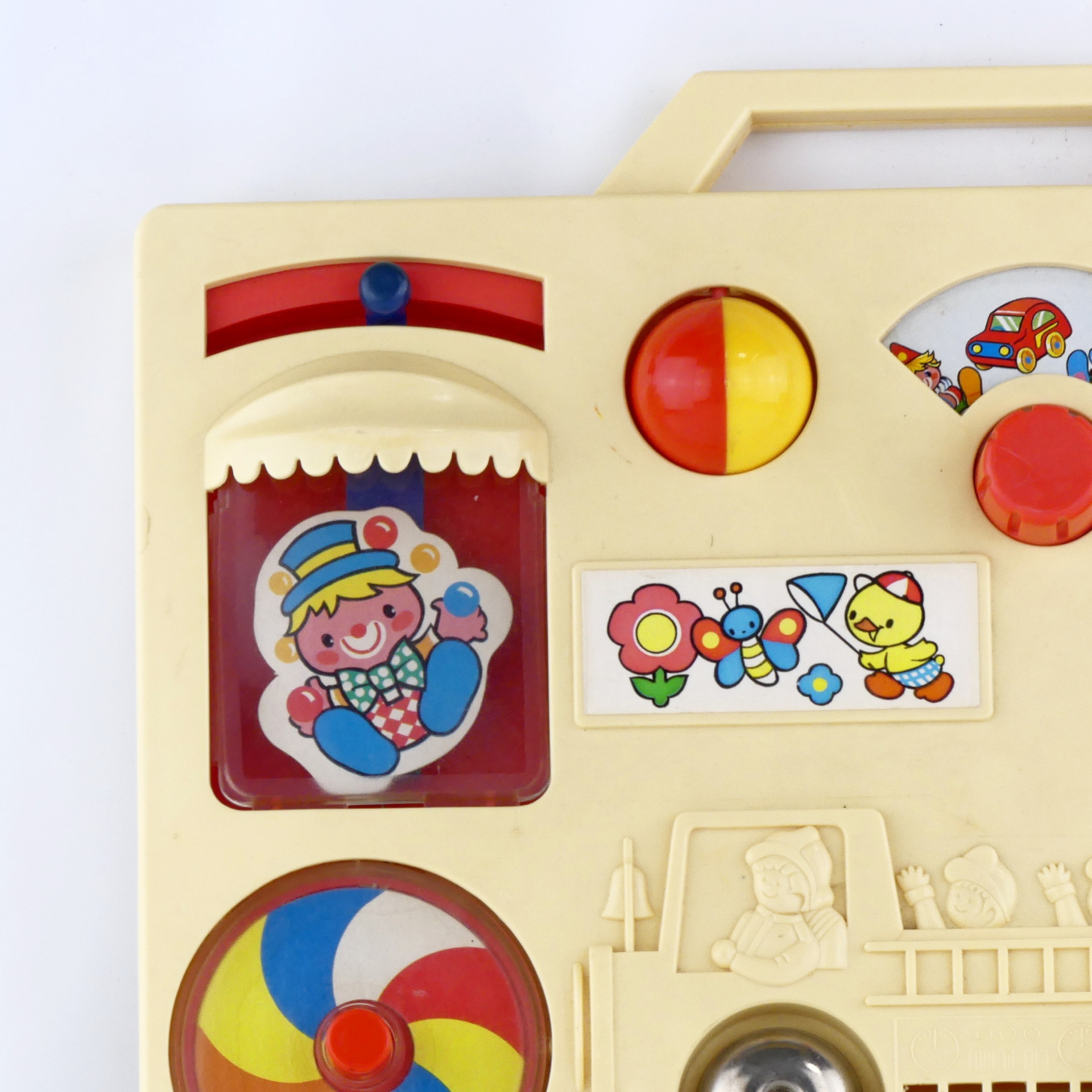 Voir photo 2 de Tableau d'éveil et d'activité vintage style Fisher Price Tableau d'éveil et d'activité vintage style Fisher Price Bon état reconditionné photo 2