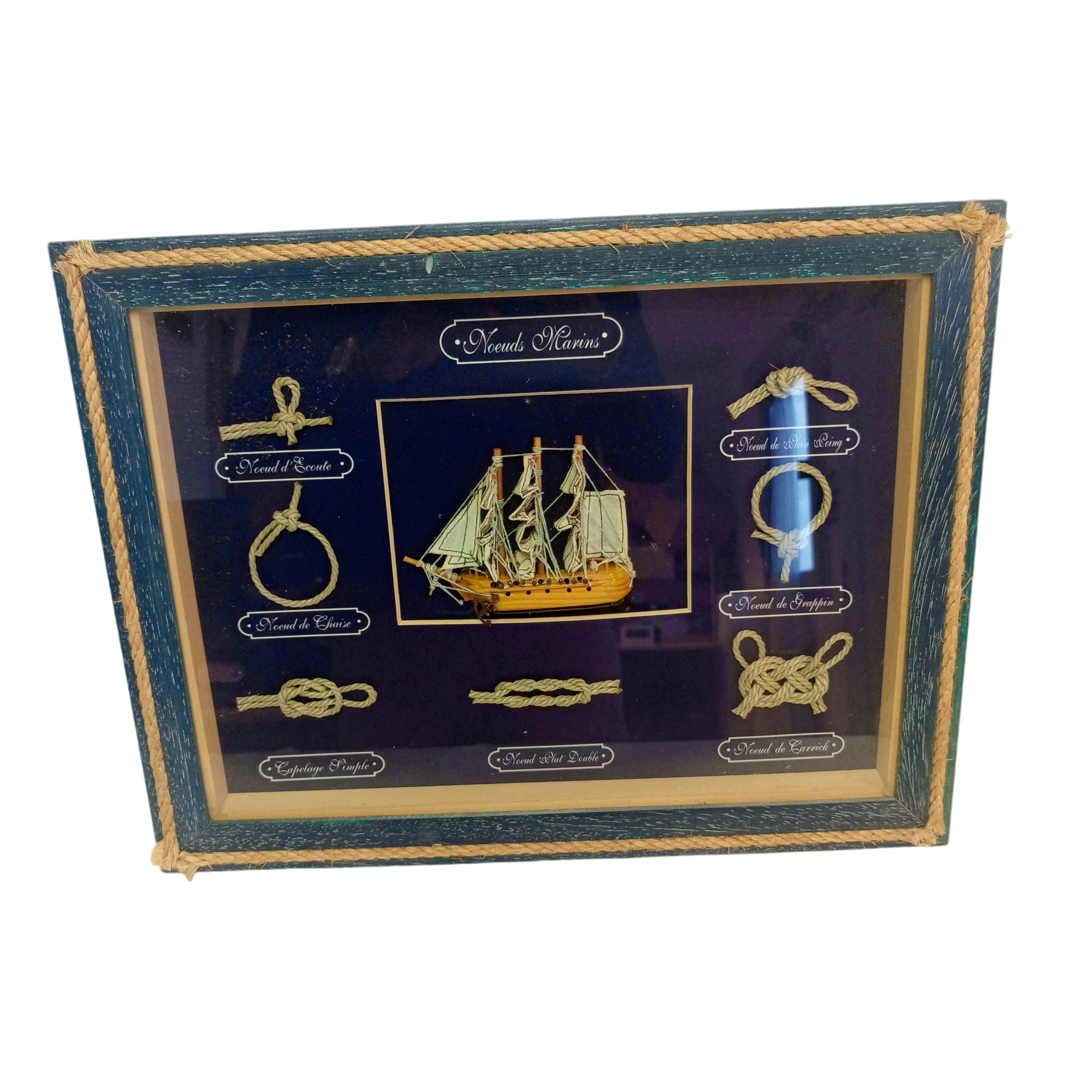 Acheter Tableau Décoration Noeuds Marins État correct - 10,00 € Tableau Décoration Noeuds Marins État correct reconditionné disponible sur Label Emmaüs