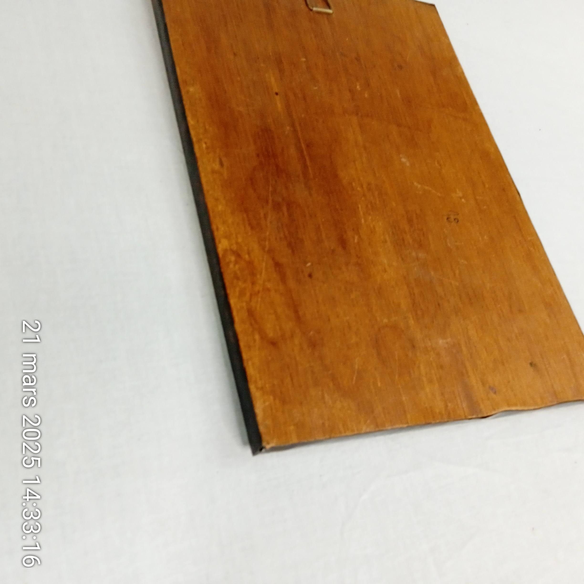 Voir photo 5 de Tableau orientaliste feuille cuivre gravé et peint sur panneau de bois Tableau orientaliste feuille cuivre gravé et peint sur panneau de bois Bon état reconditionné photo 5