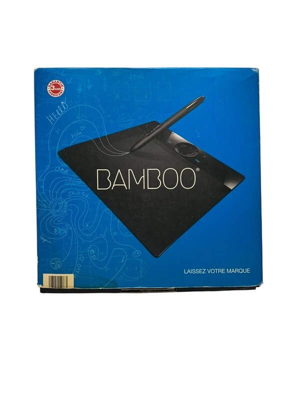 Tablette graphique Wacom Bamboo MTE-450A avec boîte et CD d’installation État correct - 12,00 € Tablette graphique Wacom Bamboo MTE-450A avec boîte et CD d’installation État correct reconditionné disponible sur Label Emmaüs