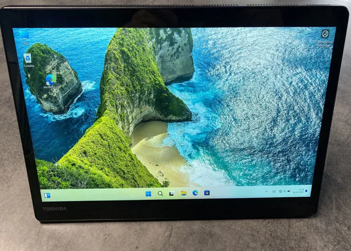 Tablette Tactile Toshiba Portégé X30T i3-8130u 4GB 128GB Windows 11 refurbished reconditionné disponible sur Cdiscount Seconde Vie