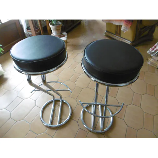 tabouret de bar forme Z pied chromé dessus simili cuir noir lot de 2 Bon état reconditionné disponible sur Rakuten