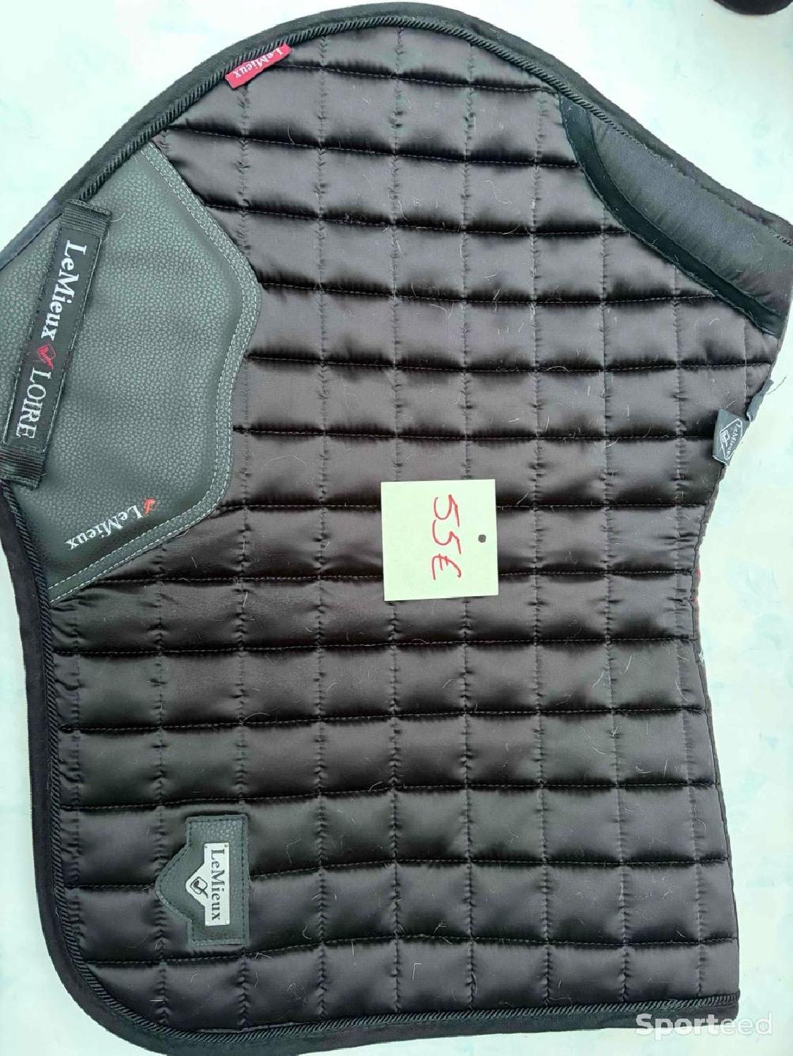 Tapis de selle de la marque Le Mieux Très bon état N/A (Il n'y a pas assez d'in reconditionné disponible sur Sporteed