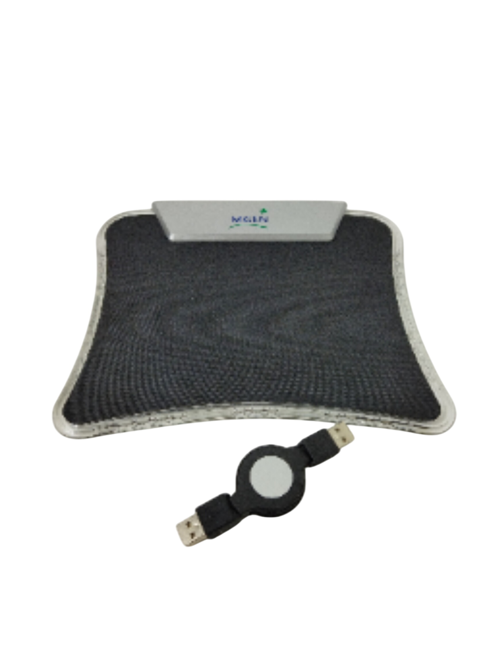 Tapis de souris avec LED neuf - 10,00 € Tapis de souris avec LED neuf reconditionné disponible sur Label Emmaüs