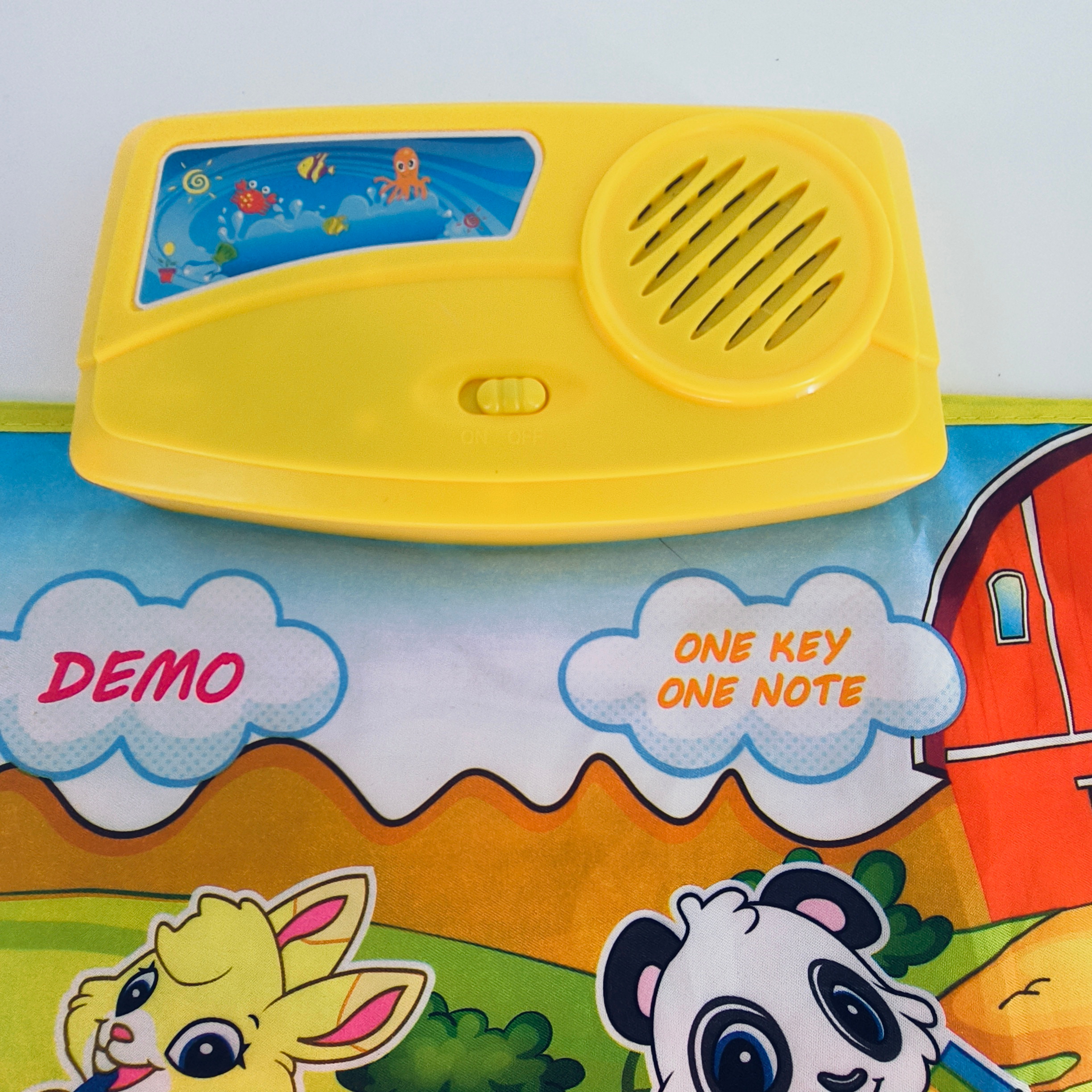 Voir photo 2 de Tapis Musical Éducatif pour Bébés – "One Key, One Note"-1er âge Tapis Musical Éducatif pour Bébés – "One Key, One Note"-1er âge Bon état reconditionné photo 2