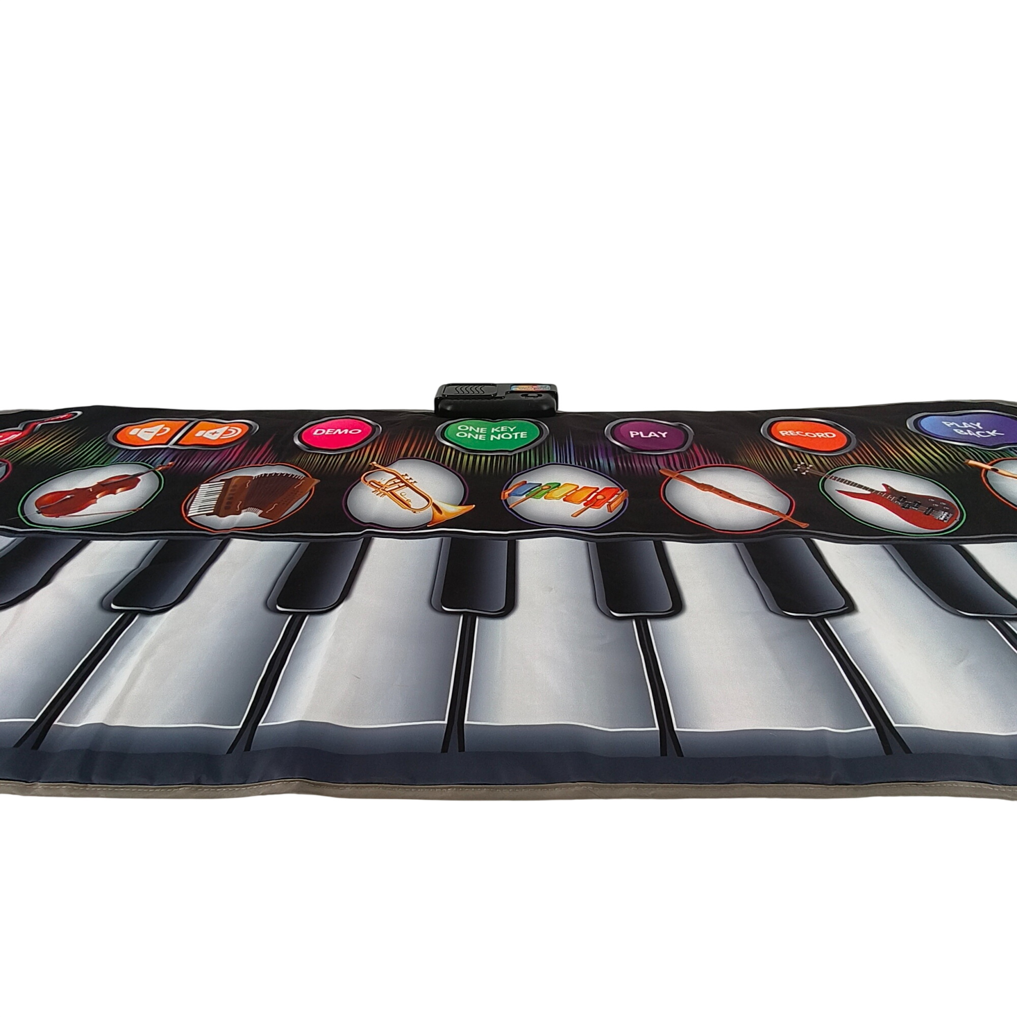 Tapis musical intéractif-Bontempi- à partir de cinq ans Bon état - 15,00 € Tapis musical intéractif-Bontempi- à partir de cinq ans Bon état reconditionné disponible sur Label Emmaüs