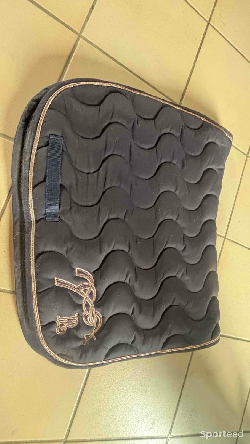 Tapis Pénélope Leprevost Très bon état reconditionné disponible sur Sporteed