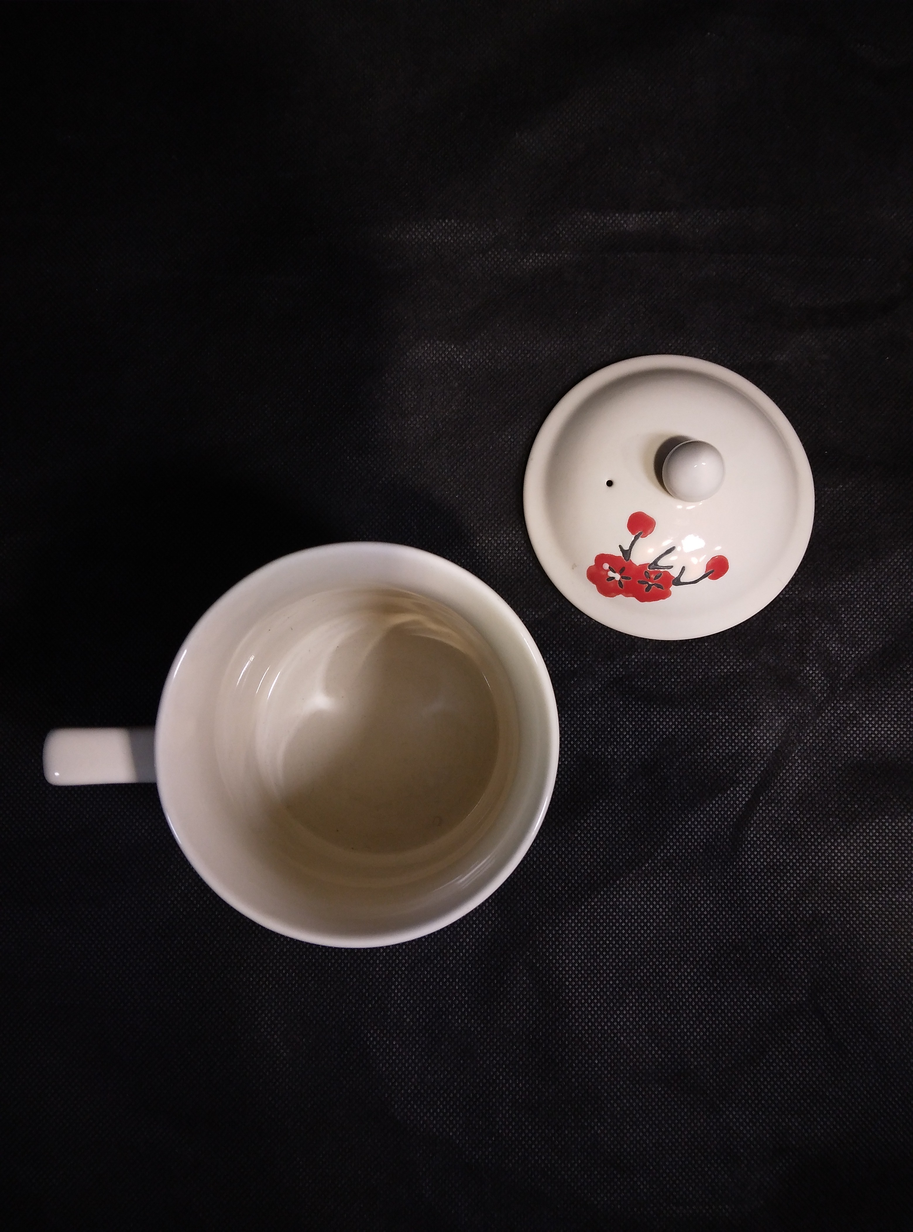 Voir photo 6 de Tasse avec couvercle motif japonais, Thés de la Pagode, Très bon état Tasse avec couvercle motif japonais, Thés de la Pagode, Très bon état Très bon état reconditionné photo 6