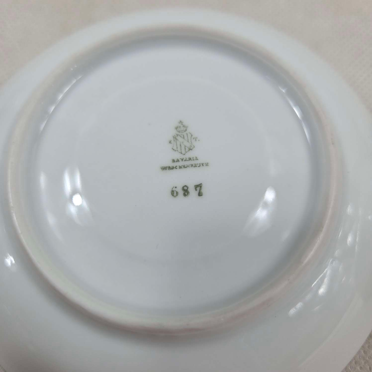 Voir photo 4 de Tasse bavaroise avec sa soucoupe Tasse bavaroise avec sa soucoupe Très bon état reconditionné photo 4