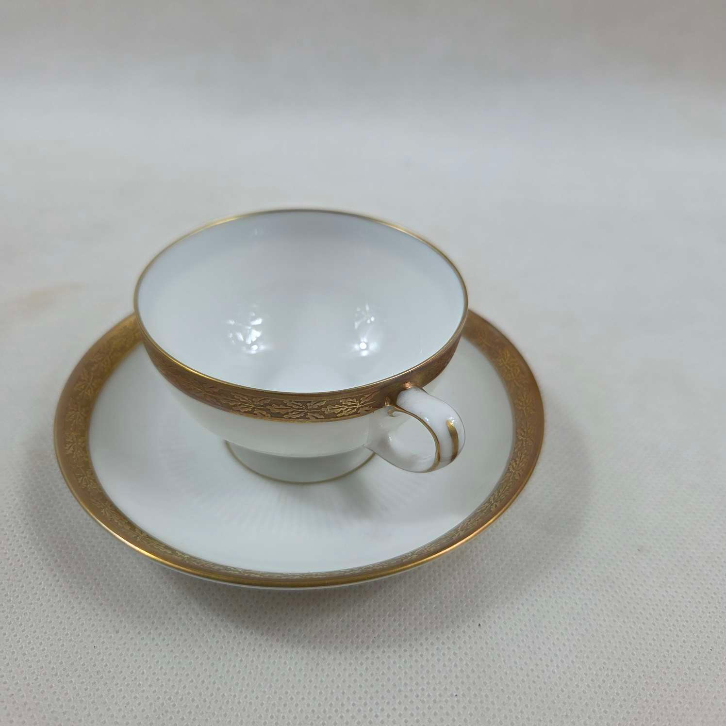 Voir photo 8 de Tasse bavaroise avec sa soucoupe Tasse bavaroise avec sa soucoupe Très bon état reconditionné photo 8
